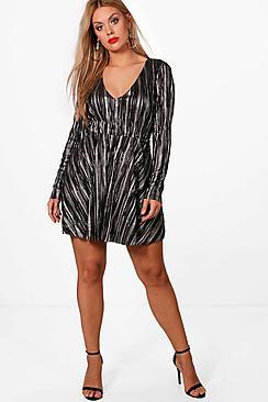 Boohoo Plus Lucie Metallic Pleated Skater Dress