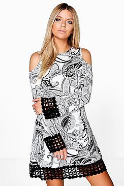 Boohoo Katty Crochet Hem Boho Cold Shoulder Dress