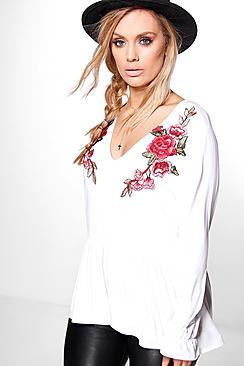 Boohoo Plus Elsa Applique V Neck Smock Top