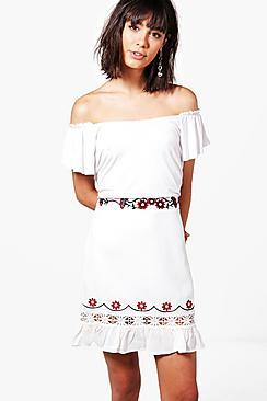 Boohoo Ana Embroidered Ruffle Hem Woven Skirt