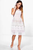 Boohoo Boutique Ashlee Crochet Underlay Dress