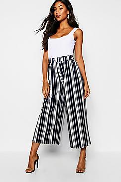 Boohoo Mono Stripe Fine Pleat Culottes