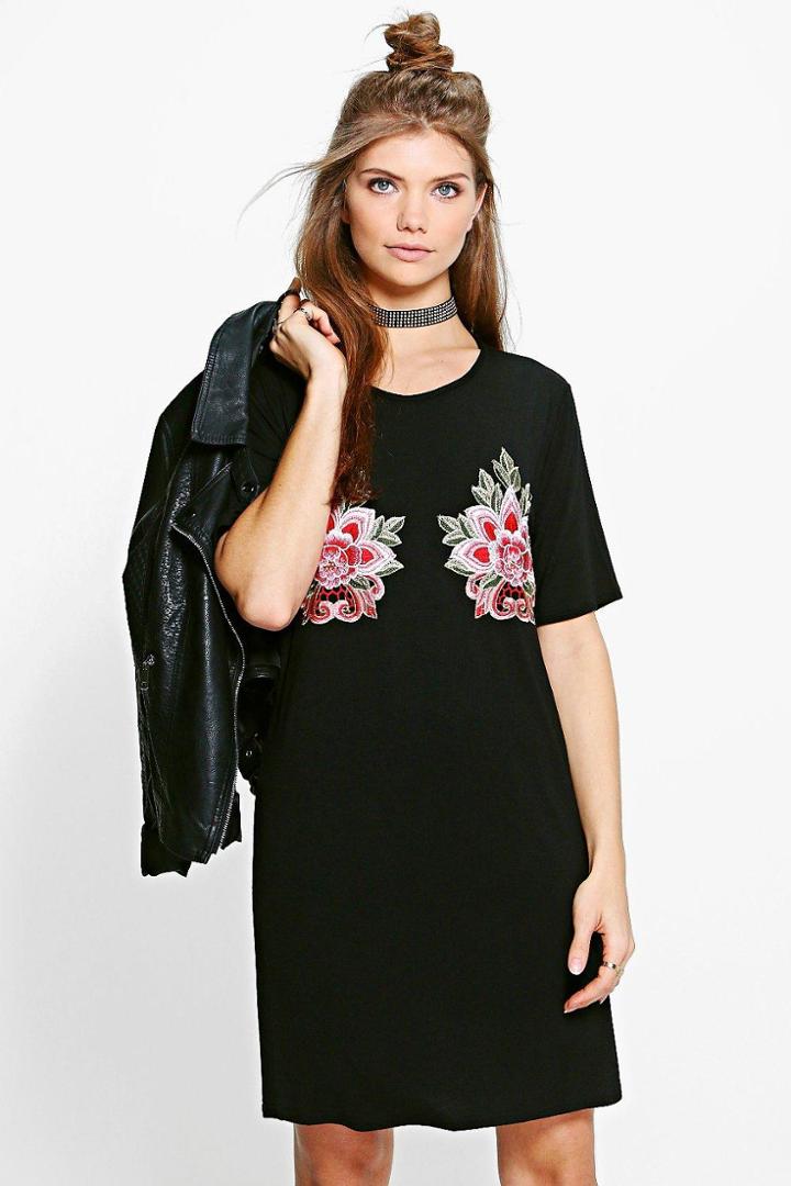 Boohoo Tall Nina Premium Applique T-shirt Dress Black