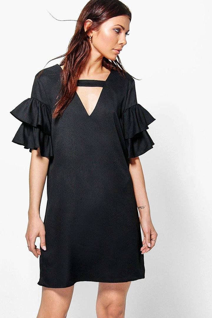Boohoo Georgia Tiered Plunge Shift Dress Black
