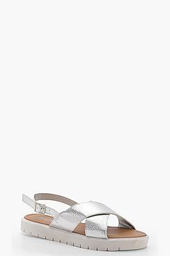 Boohoo Lucy Cross Strap Cleated Sandals