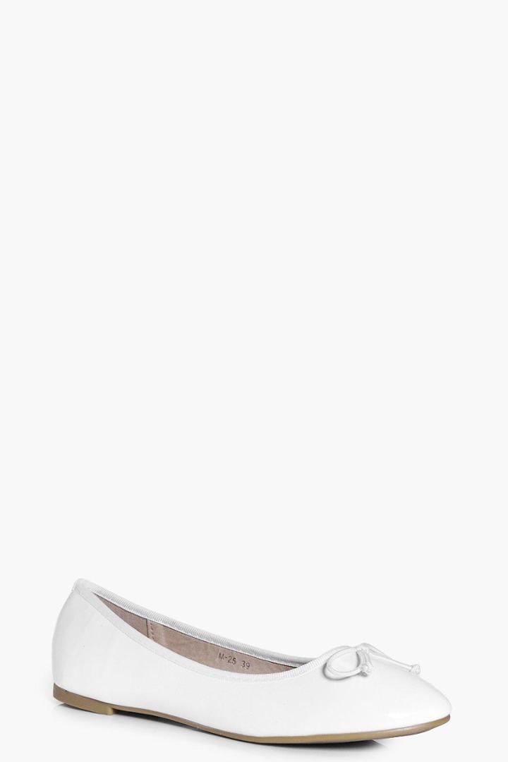 Boohoo Paige Patent Basic Ballet White