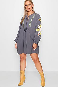 Boohoo Plus Aliana Embroidered Woven Smock Dress