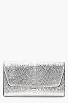 Boohoo All Over Faux Snake Clutch With Chain