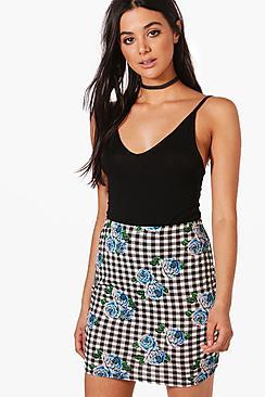 Boohoo Orla Gingham Floral Mini Skirt
