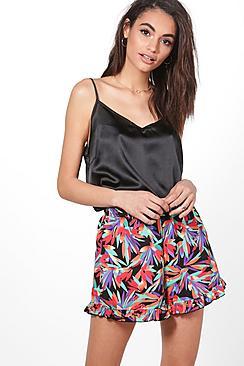 Boohoo Lydia Ruffle Tropical Print Woven Shorts