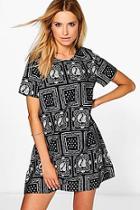 Boohoo Tamara Monochrome Paisley Print Shift Dress