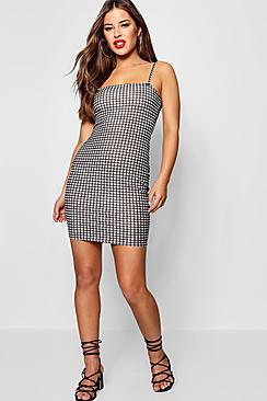 Boohoo Petite Nina Gingham Square Neck Bodycon Dress