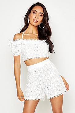 Boohoo Tailored Broderie Shorts