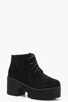 Boohoo Chunky Sole Lace Up Chelsea Boots