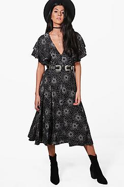 Boohoo Emma Star Print Ruffle Midaxi Dress