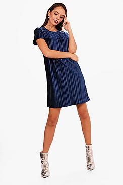 Boohoo Daphne Pleated Velvet Shift Dress