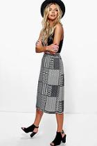 Boohoo Darcey Monochrome Mix Print Culotte