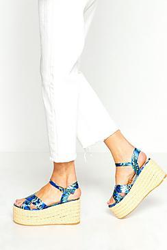 Boohoo Tropical Print Woven Flatforms