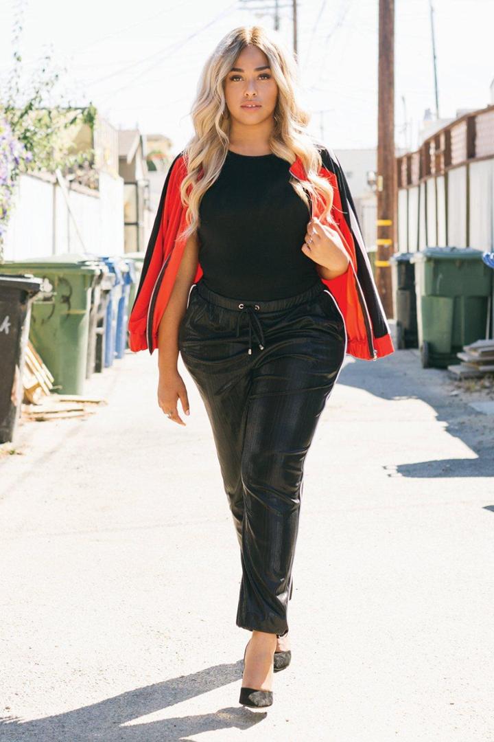 Boohoo Jordyn 3 Stripe Sleeve Bomber Red