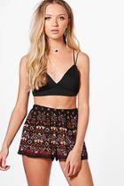 Boohoo Poppy Border Print Flippy Shorts