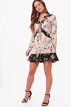 Boohoo Petite Floral Print Ruffle Detail Tea Dress