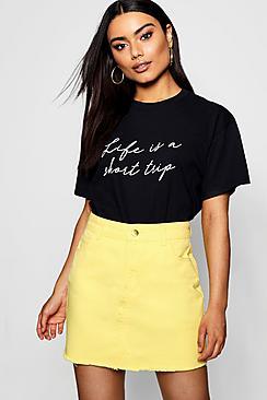 Boohoo Rose Life Is A Short Trip Slogan Tee