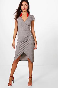 Boohoo Rosie Check Wrap Dress