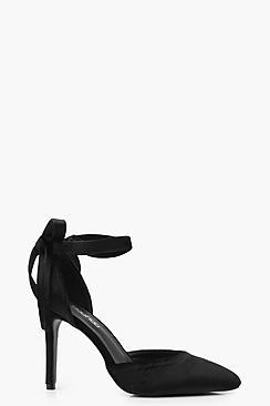 Boohoo Anya Velvet Pointed Toe Wrap Heel