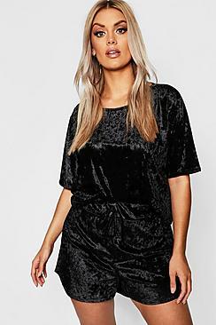 Boohoo Plus Crushed Velvet Short Lounge Set