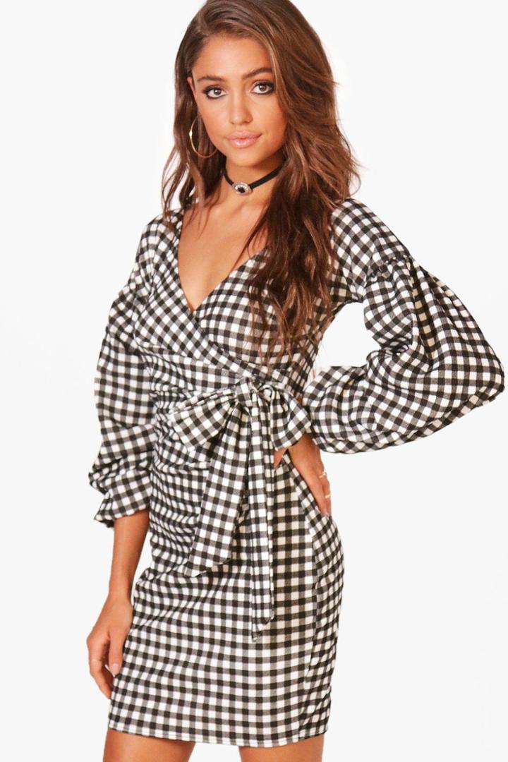 Boohoo Gigi Gingham Ruffle Sleeve Bodycon Dress Black