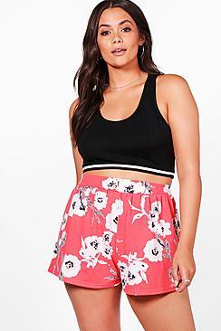 Boohoo Plus Sylvia Floral Flippy Shorts