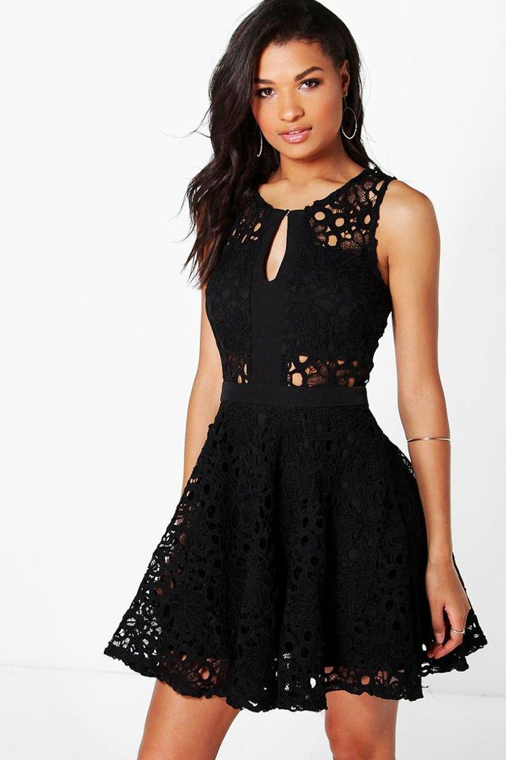 Boohoo Boutique Jasmine Crochet Dress Black