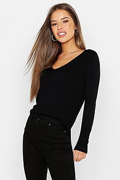 Boohoo Petite Long Sleeve V-neck T-shirt