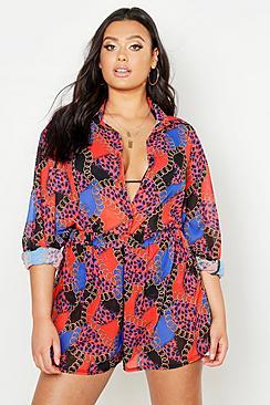 Boohoo Plus Chain Print Beach Short