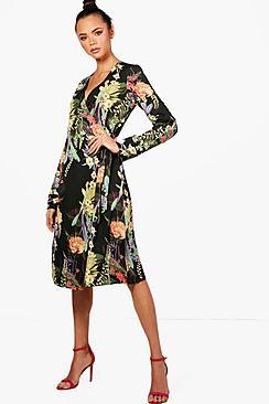 Boohoo Tall Victoria Floral Print Wrap Kimono Dress