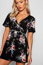 Boohoo Charm Detail Waist Chain