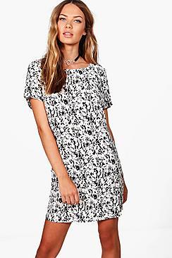 Boohoo Zoe Monochrome Floral Shift Dress