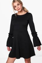 Boohoo Olivia Frill Sleeve Skater Dress Black