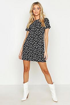 Boohoo Floral Jersey Crew Neck Shift Dress