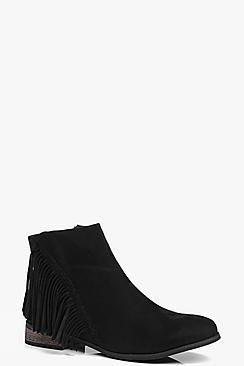 Boohoo Tia Fringe Plait Shape Boot
