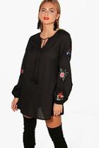 Boohoo Boutique Lily Embroidered Sleeve Shift Dress