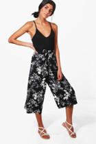 Boohoo Willow Monochrome Floral Wide Leg Culottes Black