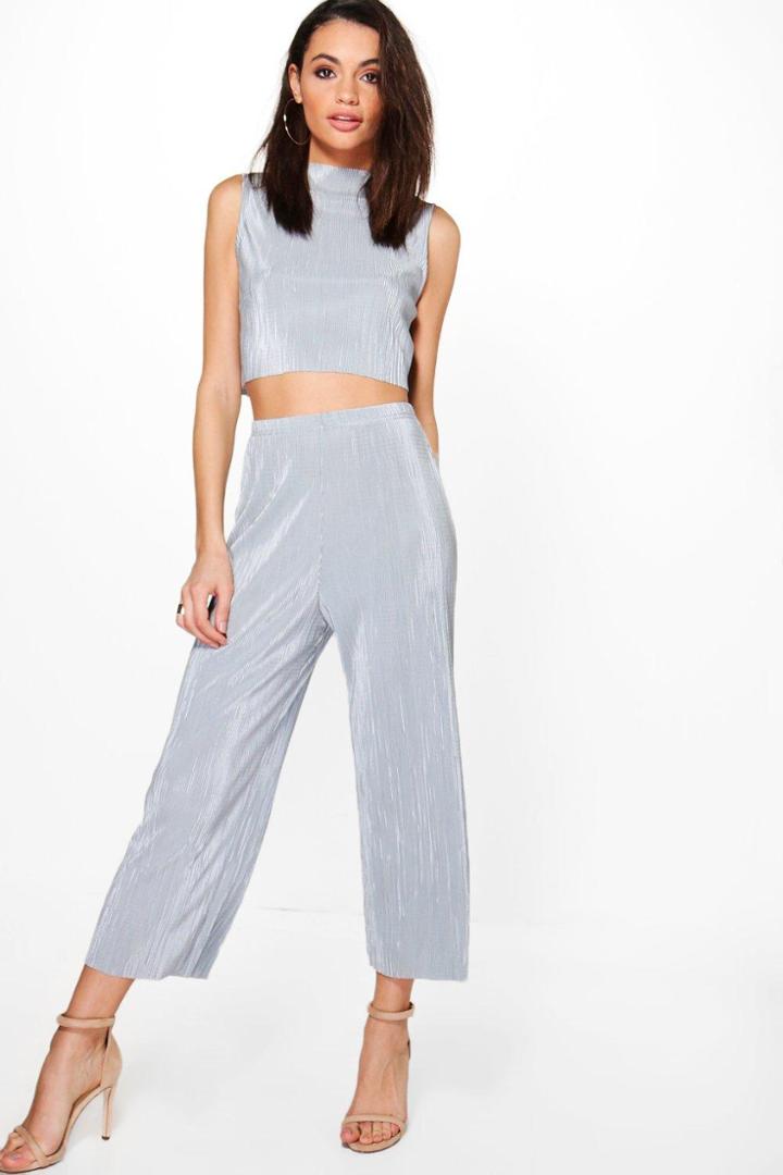 Boohoo Kat Pleated High Neck Crop & Culotte Co-ord Set Silver