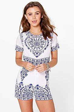 Boohoo Petite Julia Placement Print Playsuit