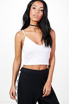 Boohoo Sara V Neck Basic Crop