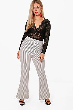 Boohoo Plus Laura Stripe Rib Wide Leg Trouser