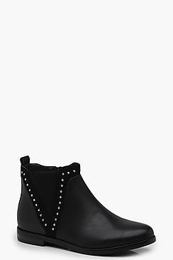 Boohoo Mia Pin Stud V Cut Chelsea Ankle Boots