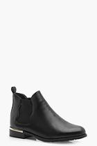 Boohoo Lola Scallop Edge Chelsea Boot