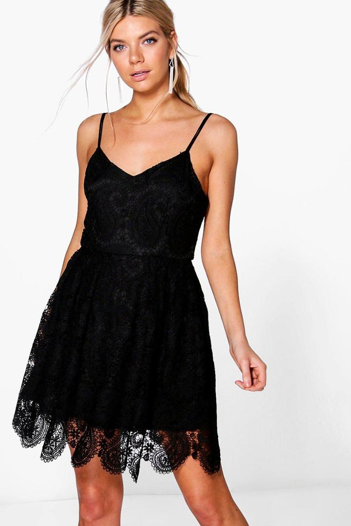 Boohoo Boutique Tasha Scallop Lace Skater Dress Black