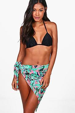 Boohoo Eve Tropical Leaf Beach Sarong